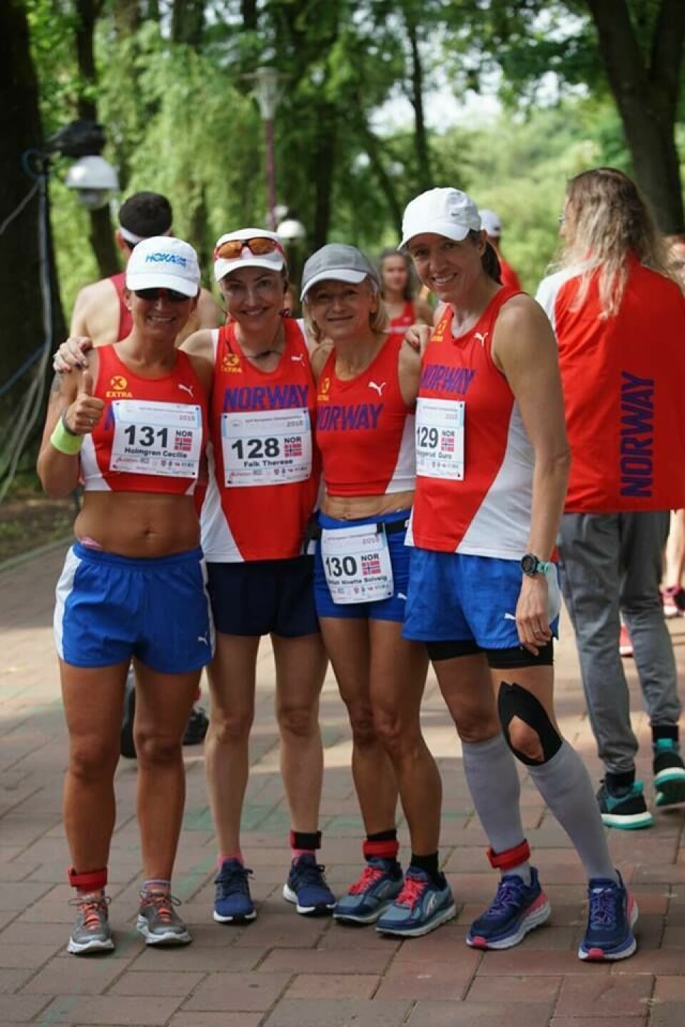 Taranger imponerte med 7. plass i EM 24-timers Alle_jentene.jpg