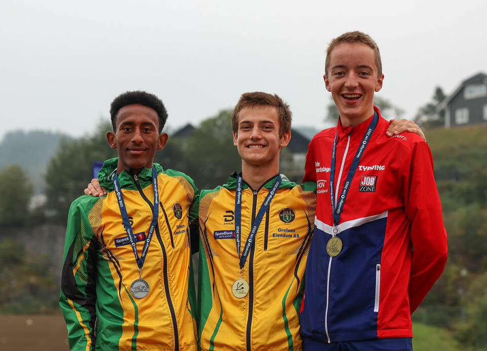 August Da Silva Sveen og Kristian Bråthen Børve herjet på 2000 meter hinder i UM 1U9A2834.jpg