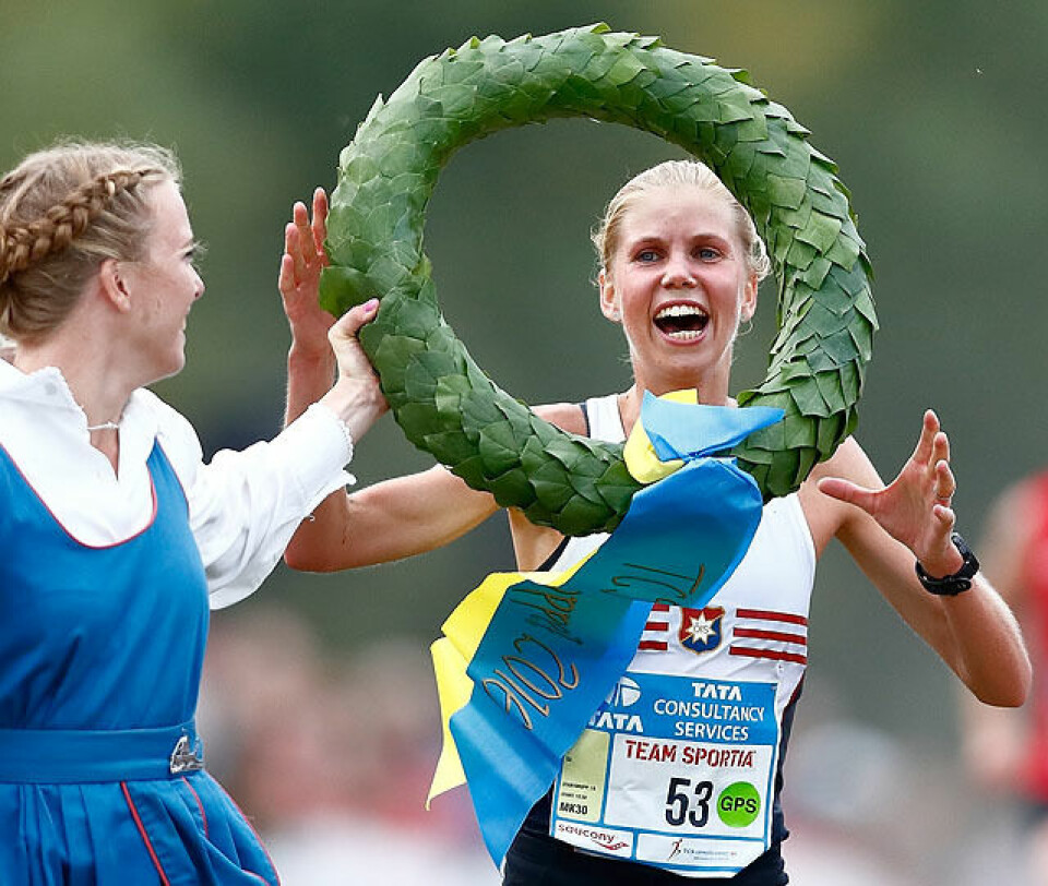 Lidingöloppet: Julie Larsen vant 15 km, Rolf Steier nr. 7 på 30 km Maria_Larsson_nr1_30km_640_Peter_HpøgerssonAB_764.jpg