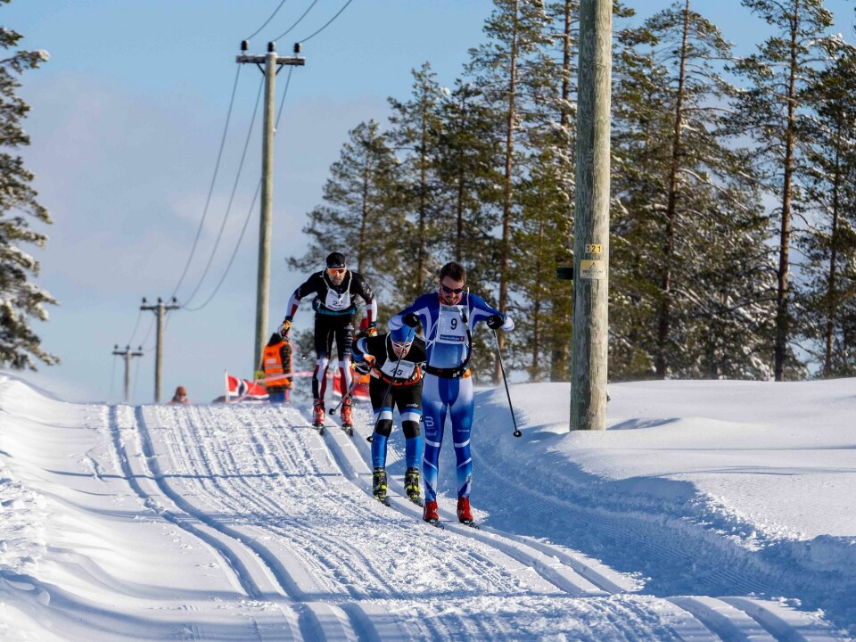 Det ble flotte forhold på Østby for Christoffer Hansen (9), Tony Bjørnbakken (45) og Sune Elmose (22) som staket inn på 7. - 9. plass på Østby. (Foto: Jonas Sjögren) null