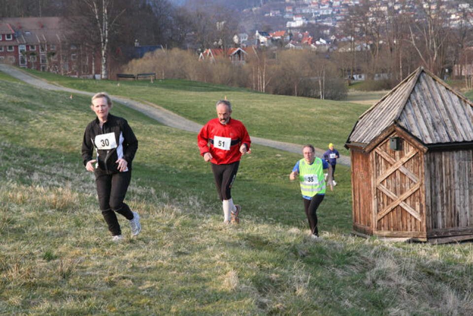 Solskinn over HBIK-Karusell åpningen