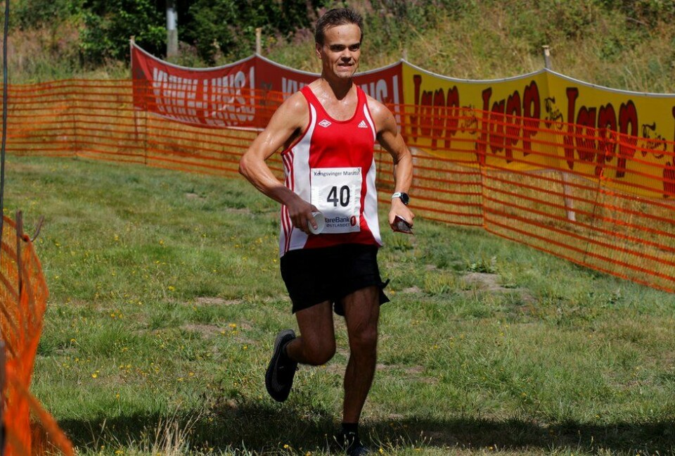Runar Sæther med gips og seier på halvmaraton på Kongsvinger Kongsvinger Maraton 2018