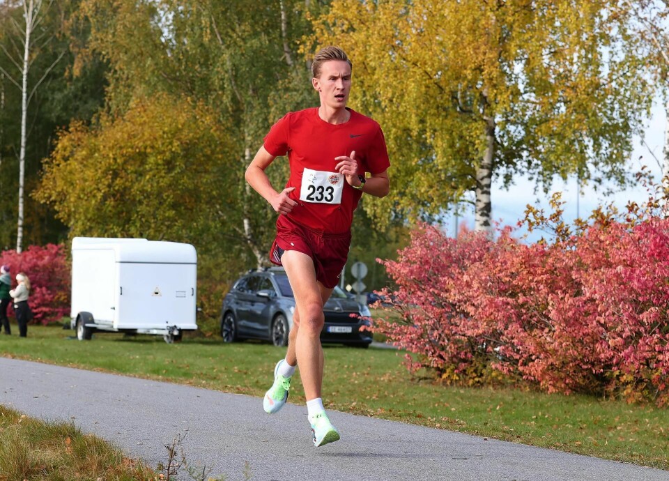 246 løpere løp søndagens Perseløp på Eidsvoll Simon Haldorsen fra Bugoynes i Sor-Varanger var dagens raskeste herreloper.jpg
