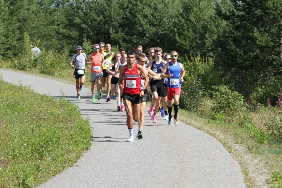 Sondre Nordstad Moen løp 10 km i Perseløpet på 28:13 IMG_8082_5km_pulje1_Eirik_Bergane_Aabrekk_tet (1280x854).jpg