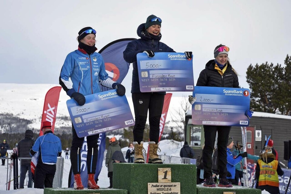 Haakon Holden og Sigrid Nordgården vant Furusjøen Rundt-Rennet 02-pall-kvinner-45km.jpg
