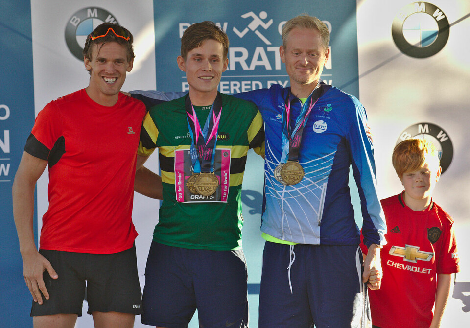 Simen Holvik vant 24-timers i England med 253,140 km trippelen_herrer_pallen_F6C1515_1280.jpg