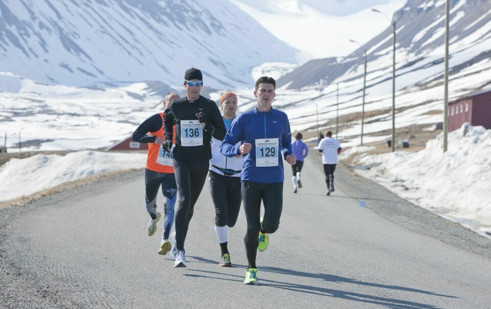 Vil du være med og promotere Spitsbergen Marathon? Halvmaraton_Svalbardposten.jpg