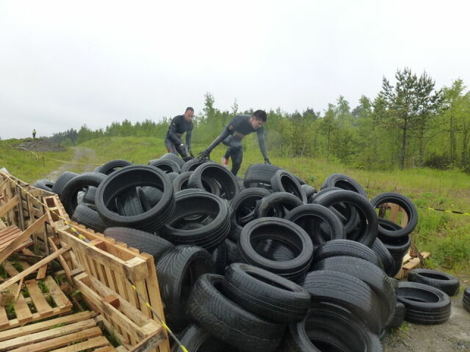 Barskingen i Rakkestad - Norges beste hinderløp? 2015.06.06_Barskingen_HillofTires_FOTO_AndreasDietzel.jpg