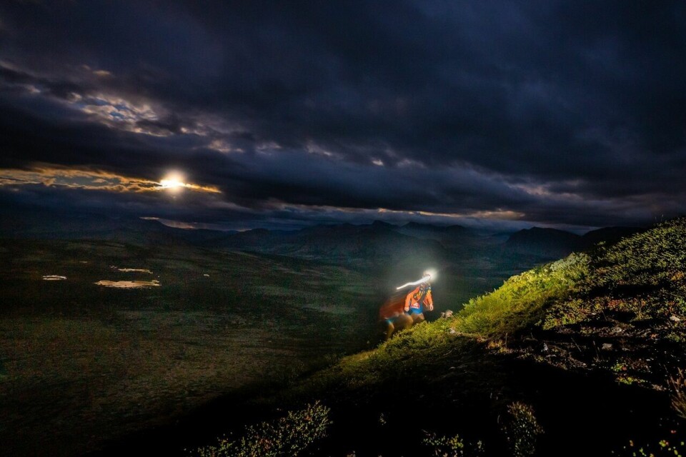 Tom Erik Halvorsen rekordrask i Salomon Rondane 100 Nattstemning i Rondane.jpg