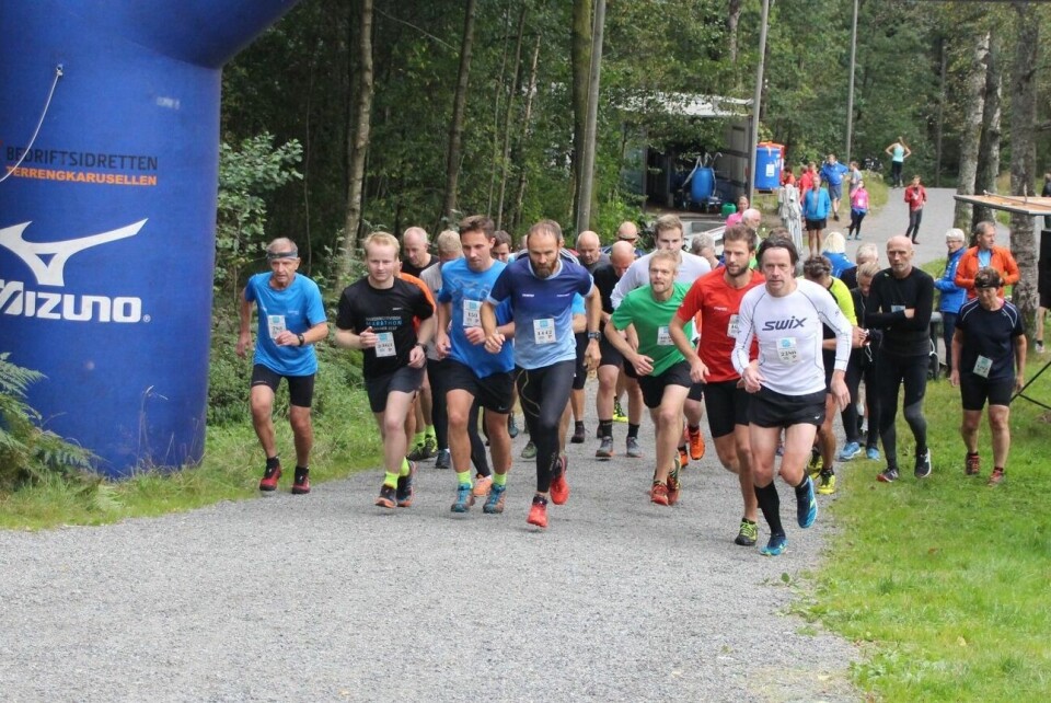 Trine Mjåland imponerte da 1080 løp Terrengløpkarusellen i Jegersberg Starten.jpg