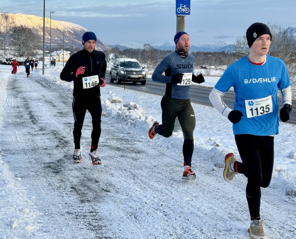Grimstadvatnet Rundt under vinterlige forhold 2km_de_beste