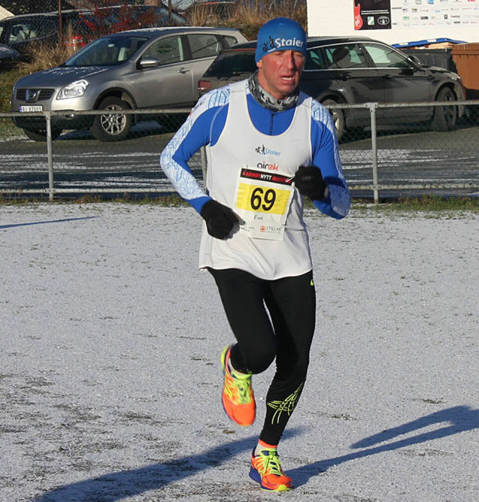 343 løp halv og hel maraton på Karmøy i sol, hagl og snø Maal_69.jpg