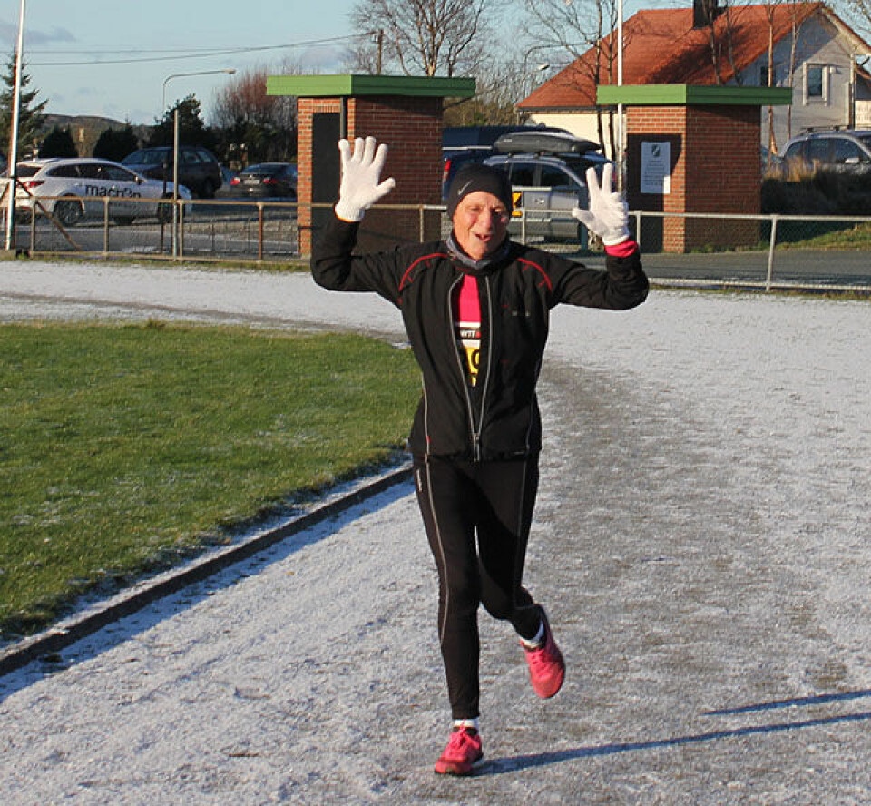 343 løp halv og hel maraton på Karmøy i sol, hagl og snø Maal_Vera_Nystad.jpg
