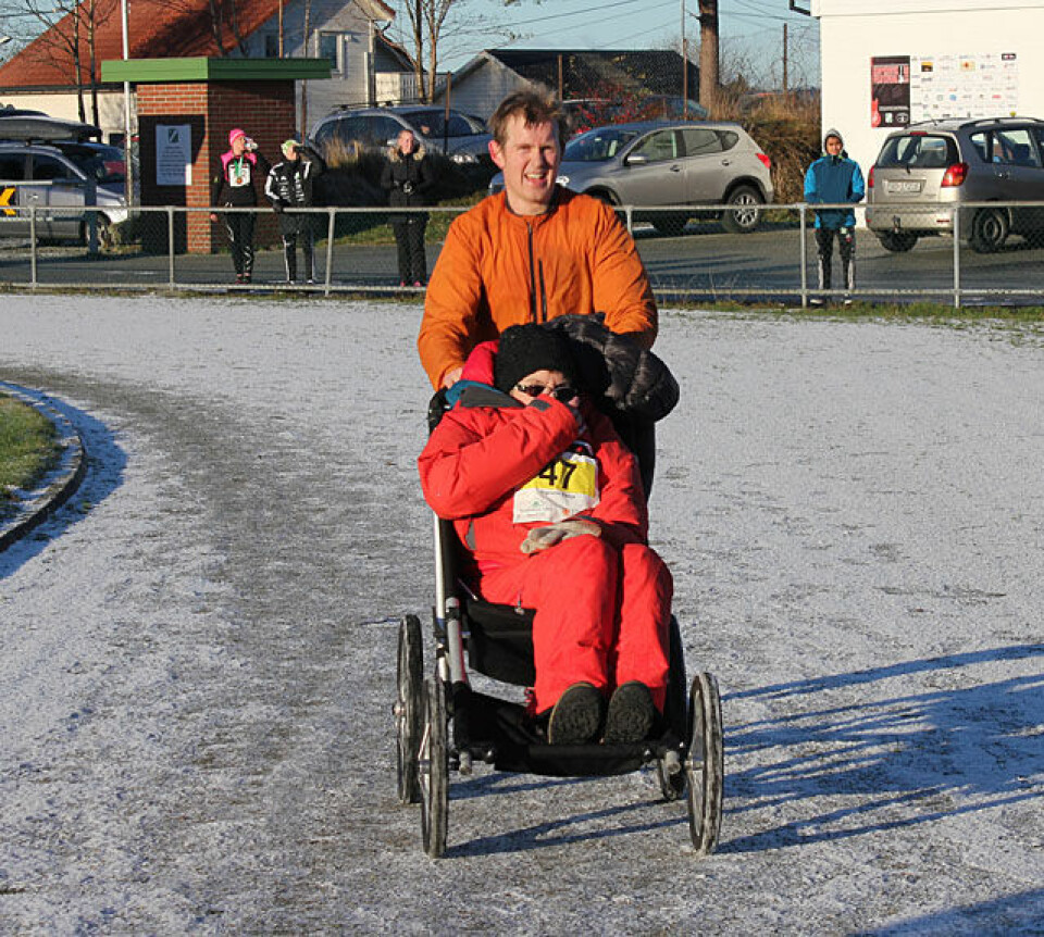 343 løp halv og hel maraton på Karmøy i sol, hagl og snø Ekkje.jpg