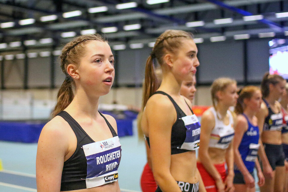 Kristine Lande Dommersnes med NM-tittel på 3000 meter, sølv til Andrea Modin Engesæth 3J6A5224.jpg