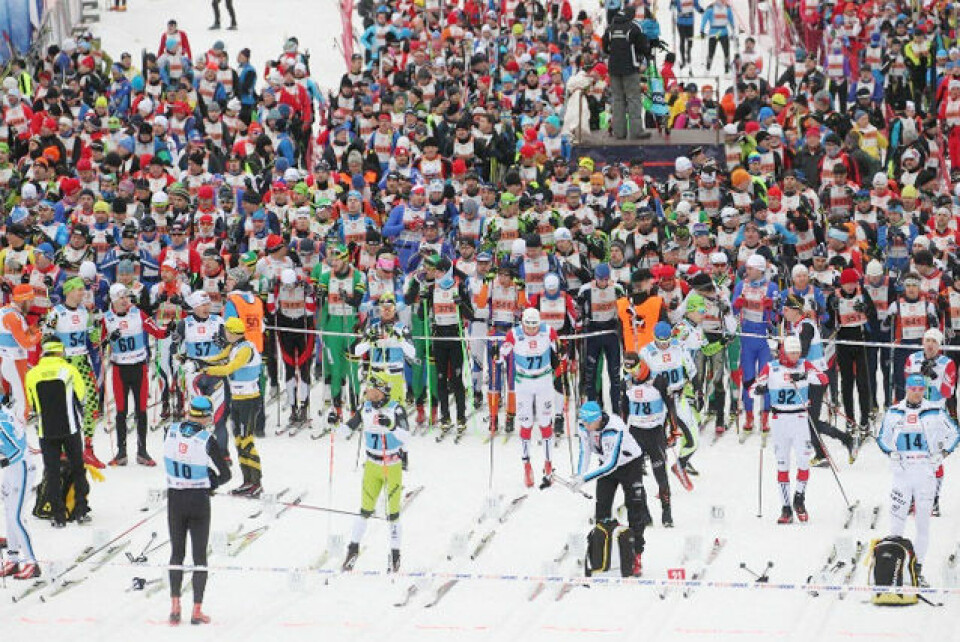 Ti norske blant de tolv beste i Ski Classics i Jizerska Padesatka Starten.jpg