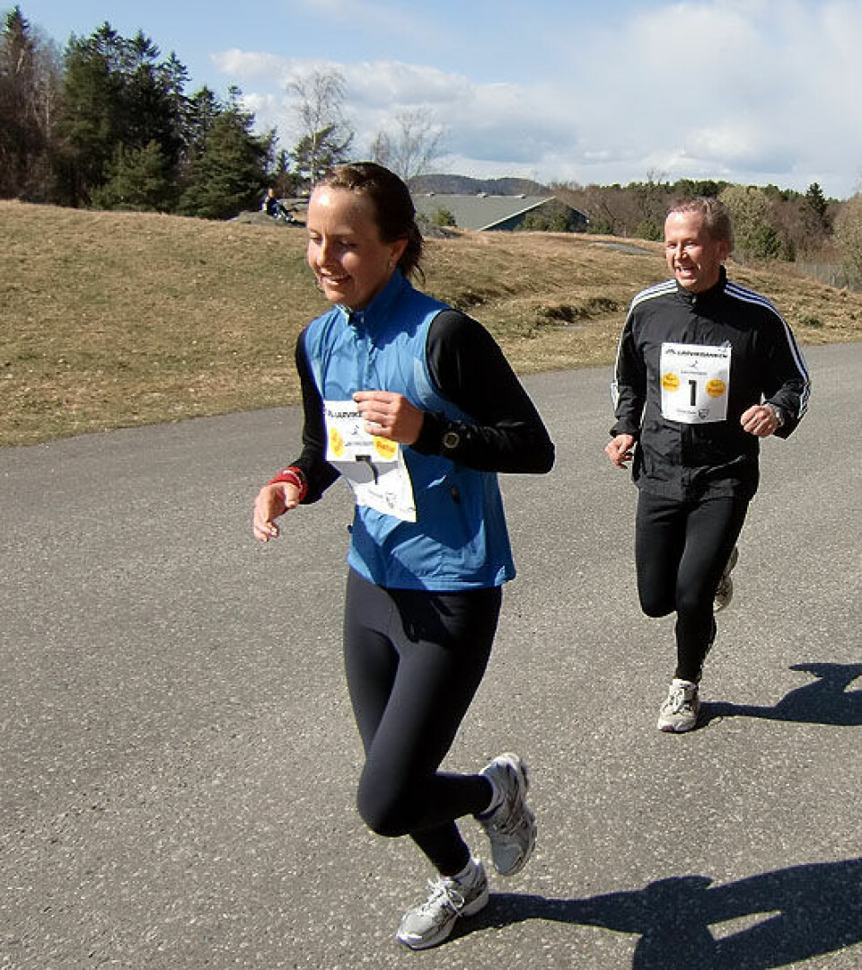 Larviksløpet i nydelig vårsol Tonje_knuser_motstanderne_CIMG0015