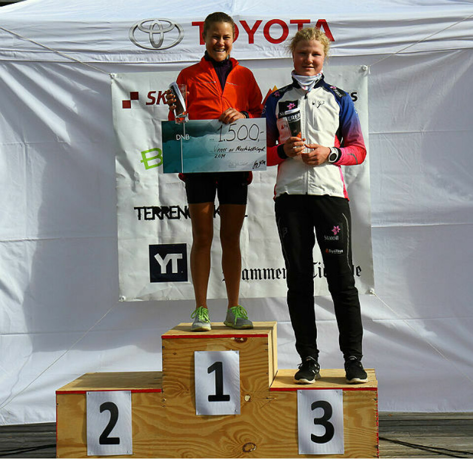 Rekorddeltakelse i Montebelloløpet Premiepallen_kvinner_IMG_7796.jpg