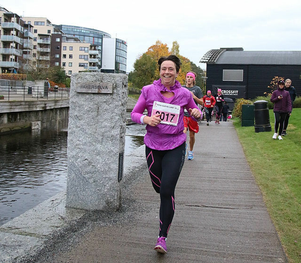 1741 støttet brystkreftsaken i Rosa sløyfe-løpet i Oslo Siri_Slotteroey_Johnsen_IMG_1375.jpg