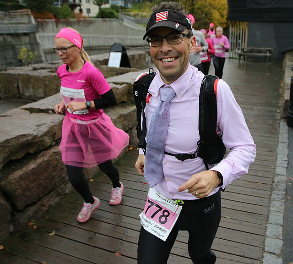 1741 støttet brystkreftsaken i Rosa sløyfe-løpet i Oslo Svein_Erik_Bakke_rye_IMG_1385.jpg