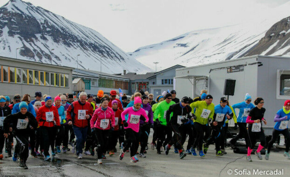 Spitsbergen Marathon med påmeldingsrekord start