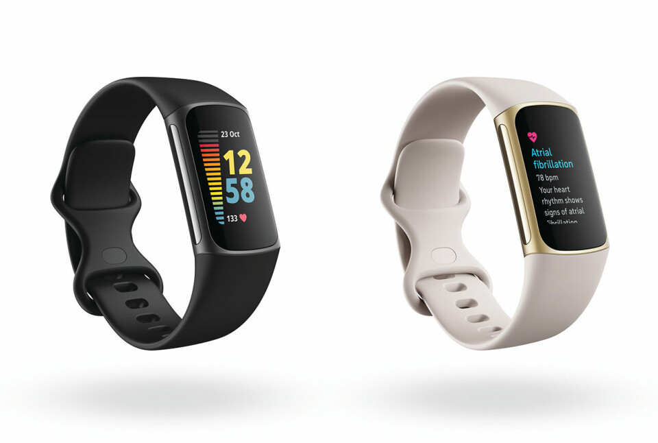 Fitbit Charge 5 er liten og nett og inkluderer alle funksjoner man forventer av et aktivitetsarmbånd. (Foto: Fitbit) Fitbit Charge 5 er liten og nett og inkluderer alle funksjoner man forventer av et aktivitetsarmbånd. (Foto: Fitbit)