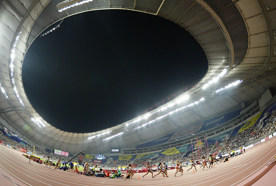 Spennende venting for Karoline Bjerkeli Grøvdal før hun ble finaleklar på hinder hinder-heat2-fisheye-stadion_D4N8665.jpg