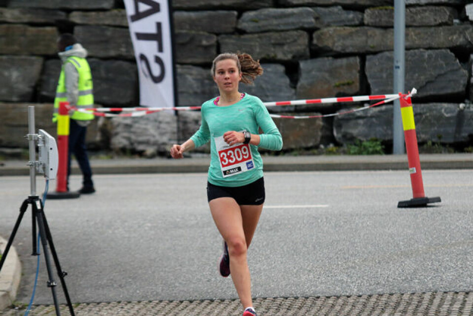 Lundberg og Hopland best på milen i Åsane Løpskarusell 1P1A6128.jpg