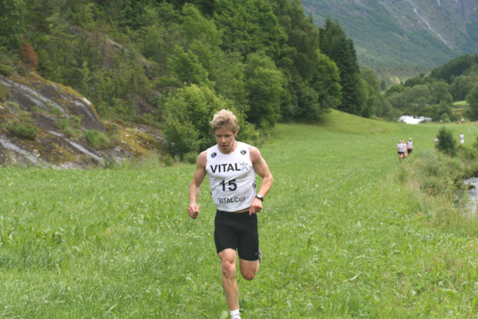 Marit Eide satte løyperekord Hellesyltloepet_2010_Olav_Erling_Aaland