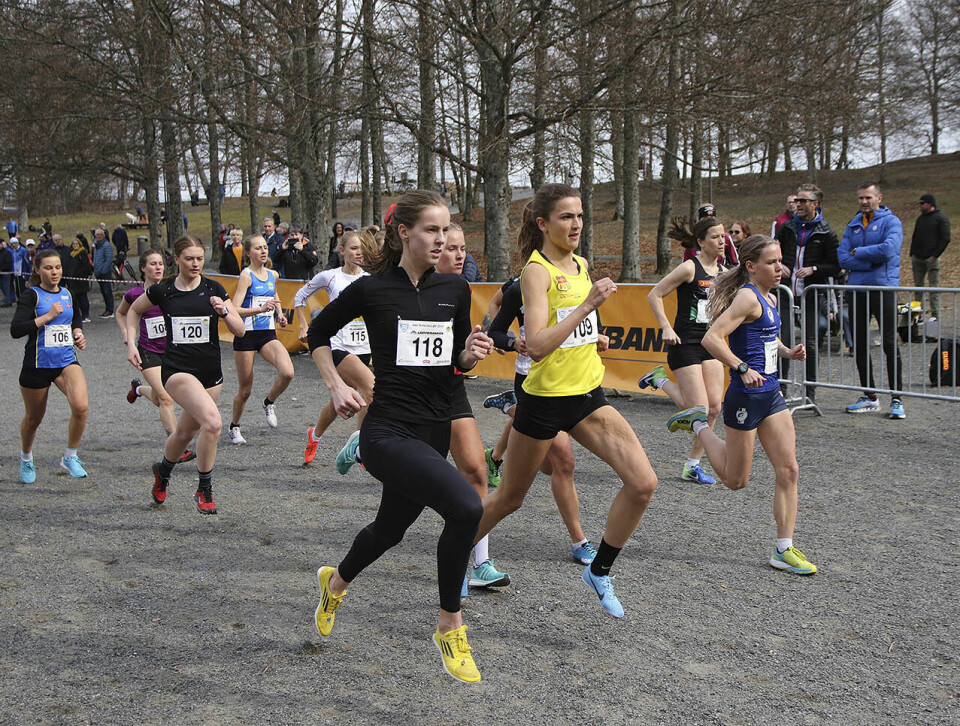 Gull i NM terrengløp til Sigrid Jervell Våg og Marius Vedvik Kvinner_senior_start_4S7A4067.jpg
