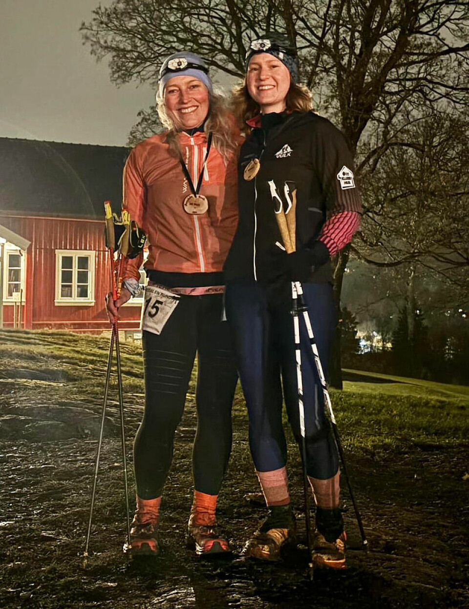 Rekordenes helg i Lommedalen Rundt 100miles-kvinner-svartanger-steinsen-ute.jpg