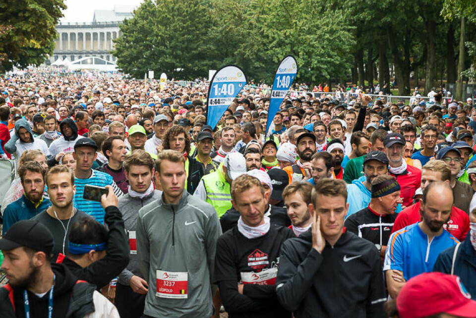Inger Marit Stark Valstad på pallen i Brussels Airport Marathon Start_halv.jpg