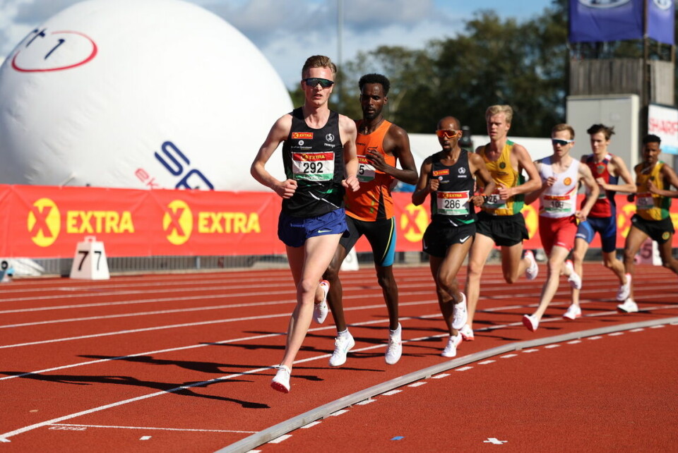 Zerei Kbrom Mezngi tok sitt 3. NM-gull på 10 000 m 10000m-Narve-Gilje-Nordås-i-front.jpg