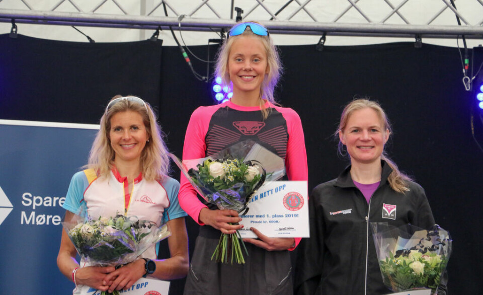 Johanna Åström med ny løyperekord i Blåfelden Rett Opp damepallen.jpg