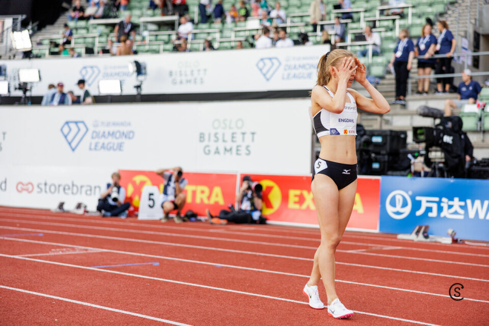 Ingeborg Østgård vant duellen med Amalie Sæten på 1500 meteren 1500m-Kvinner_1814_9387-Kondis.jpg