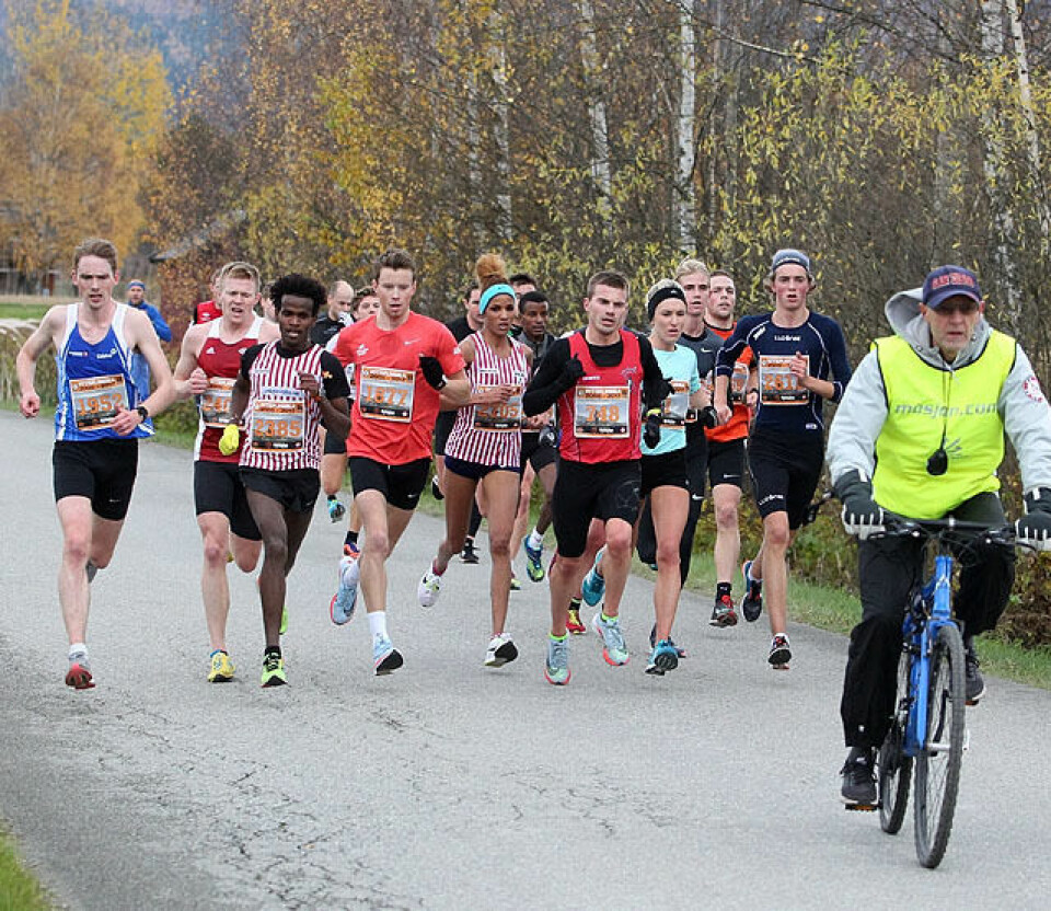Karoline Bjerkeli Grøvdal med kjempeløp i Hytteplanmila - nå med 39 bilder 7km_damepulja_minker_A20G6240.jpg