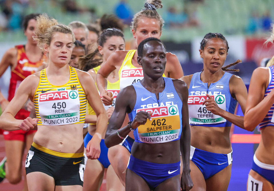 Yasemin Can løp fra både McColgan og Salpeter på 10.000 meter i EM Alina Reh_Lonah Chemtai Salpeter_Selamawit Teferi.jpg