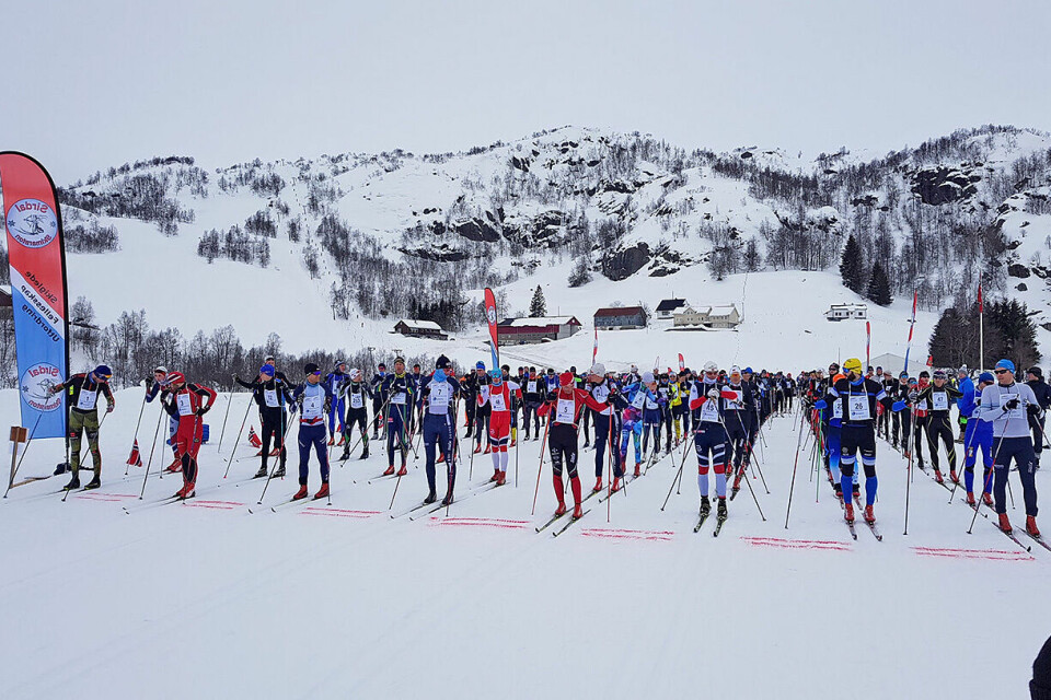 Godt vær og god deltakelse for Sirdal Skimaraton Sirdal_skimaraton_starten.jpg