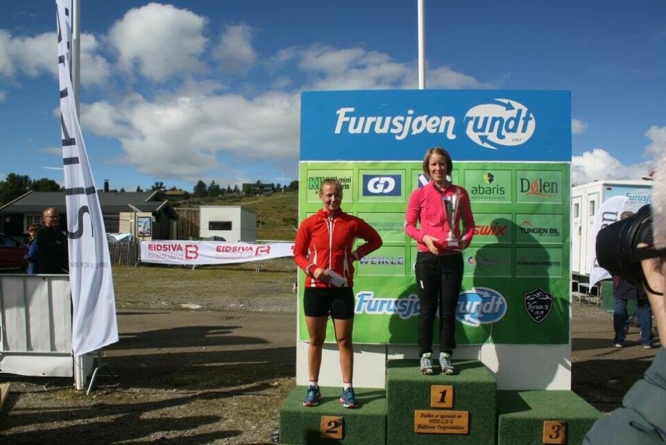 Furusjøen Rundt - et eventyr i Rondane med deltagerrekord Trippel-damer_Marthe_Tøsse_Løvseth_Hanna_Pettersen_foto-Ole-Petter-Brendstuen.jpg