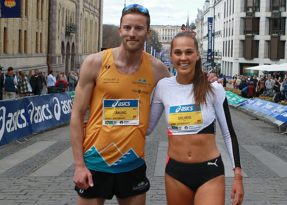 Herlig stemning i Oslo med Barneløpet og Sentrumssprinten 800m_vinner_Aanund_og_Solveig_Vrale_AZ3T0852.jpg