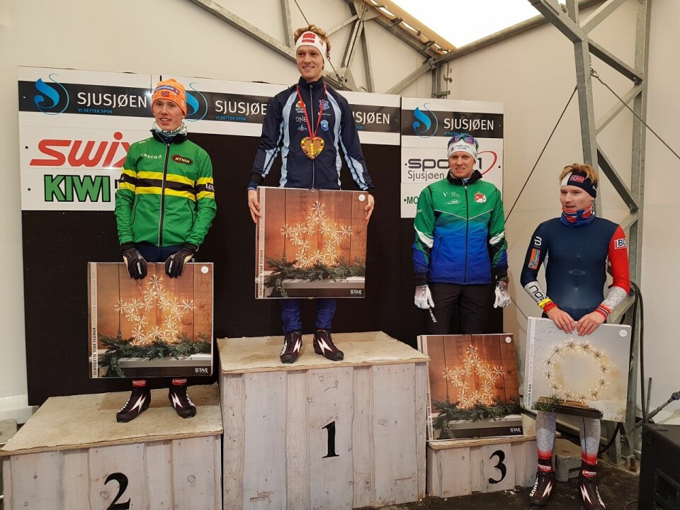 Henrik Fredriksen Aas med ski-o seier på Sjusjøen søndag Seierspall H21 s¢ndag.jpg