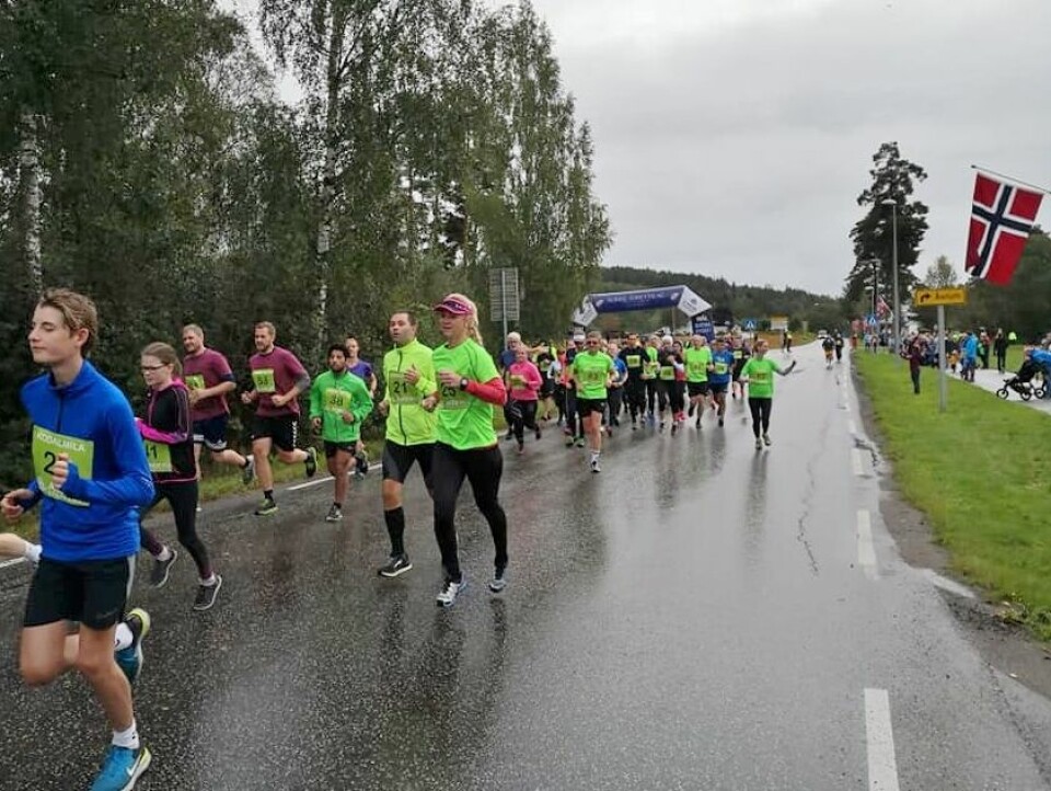 170 deltagere på Kodalmilas 5 og 10 km i ruskevær Etter_start2_5km.jpg