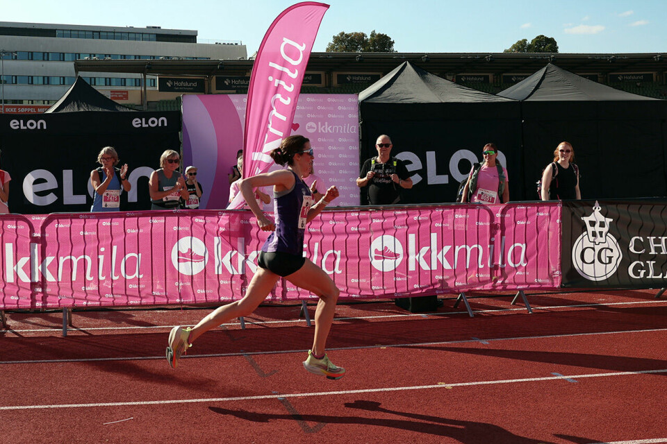KK-mila - En løpefest for alle kvinner i strålende sommervær 10km-forsteplass-annie-bersagel.jpg