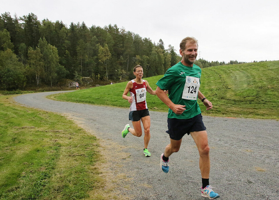 Jessica Gunnarsson og Eirik Methlie Hagen vant 10 kilometeren i Sørmila Jan_Hoel_og_Jessica_Gunnarrson_foto_Thomas_Patey_4S7A4155.jpg