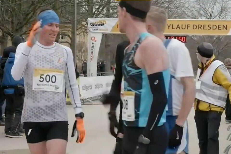 En middels fornøyd Sondre Norstad Moen etter løpet i Dresden (Skjermdump fra streaming) En middels fornøyd Sondre Norstad Moen etter løpet i Dresden (Skjermdump fra streaming)