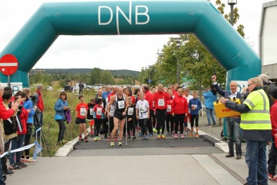 202 deltagere og mye politikk i Lørenskogløpet IMG_9457_Start_5km.jpg