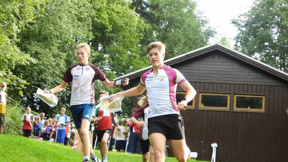 Stor fart ut fra start. (Foto: Stein Arne Negård) Stor fart ut fra start. (Foto: Stein Arne Negård)