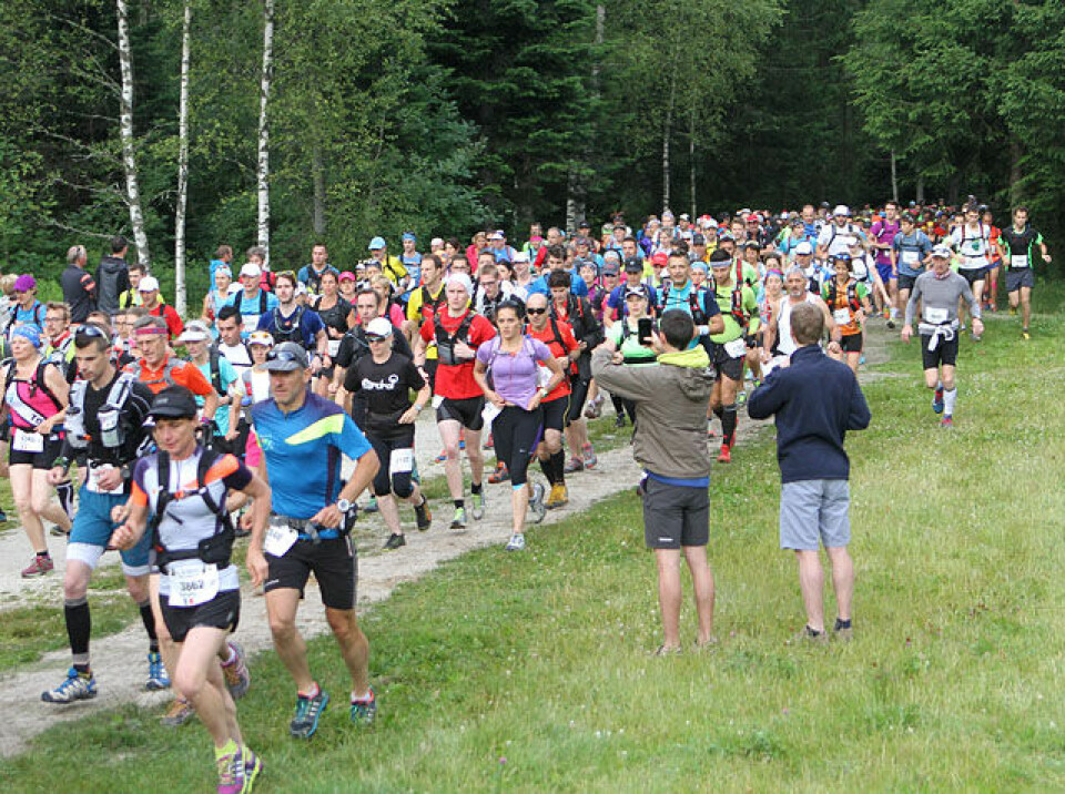 Norsk dobbelttriumf på 23 km i Mont Blanc Marathon 23_Startfeltet_IMG_0139.jpg