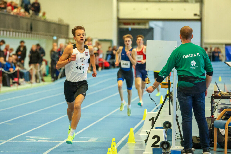 Magnus Øyen tilbake på toppen på 1500 m i G16 Mikkel Bakken_klokken_ringer.jpg