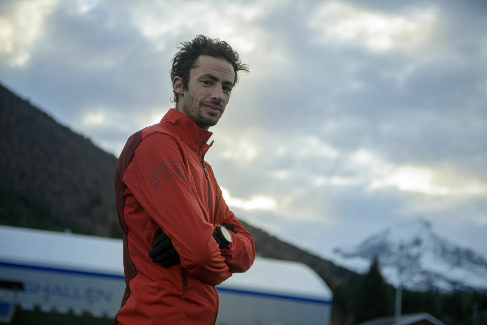Kilian Jornet må vente enda noen dager før 24-timersprosjektet kan iverksettes. (Foto: Salomon) Kilian Jornet må vente enda noen dager før 24-timersprosjektet kan iverksettes. (Foto: Salomon)